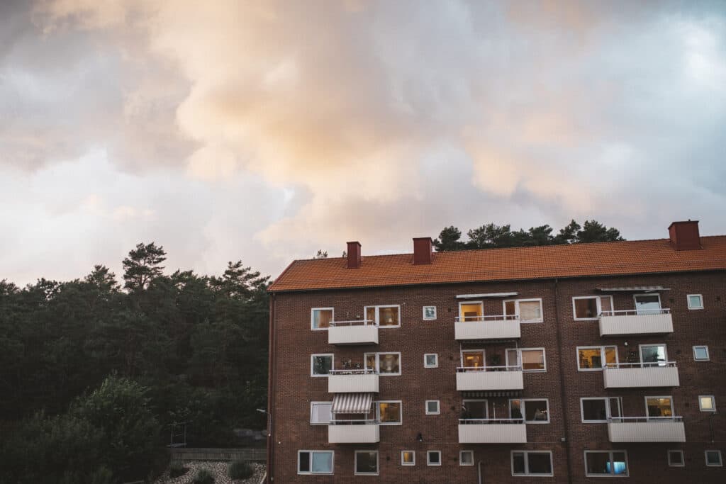 Experten: Utbudet av bostäder på marknaden är rekordhögt